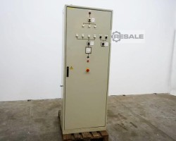 Maschine:   Leistungsprüfschrank mit Umspanntransformator