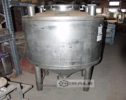 Maschine:  900 Liter Edelstahlcontainer