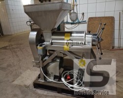 Maschine: BERTUZZI  Pressen