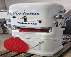 Maschine: FORTUNA A4 Teigteilwirkmaschinen