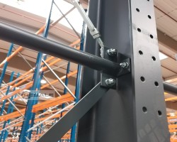 Maschine:  81 lfm Kragarmregale