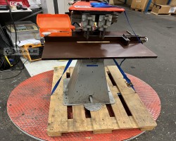 Maschine: LJUNGBY MEHANSKA 4 hole Papierbohrmaschinen