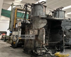 Maschine: POMINI PHR370 Pneumatischer Trichter