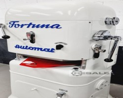Maschine: FORTUNA Automat A 3 Brötchenpressen