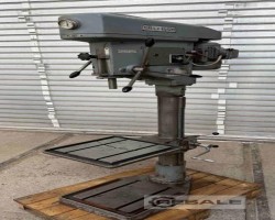 Maschine: GILLARDON GSB 20 Säulenbohrmaschinen