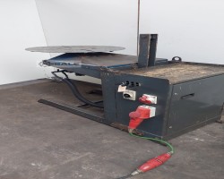 Maschine: VB 150 kg Schweissdrehkipptische