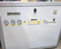 Maschine: PEAK SCIENTIFIC INTR. N300DR Stickstoff-Generator / N-Generator