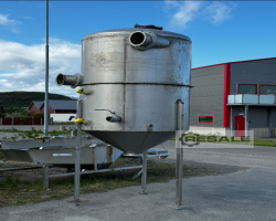 Maschine:  3.5 cubic meters Füllmaschinen und Vakuumfüller