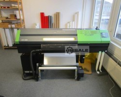 Maschine: ROLAND LEC-330 