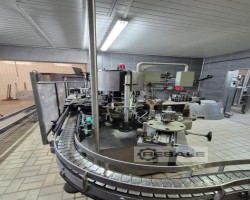 Maschine: KRONES Universella Etikettiermaschine