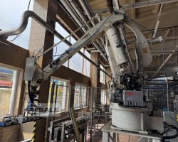 Maschine: MOTOMAN SP100X Palettierroboter