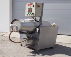 Maschine: LUTETIA 350 liters Vakuum-Tumbler