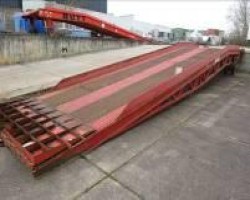 Maschine: BUTT BKV713 baugleiche, fahrbare  Verladebrücken