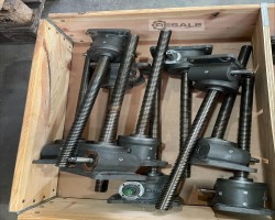 Maschine: NEFF diverse Spindelhubgetriebe