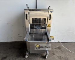 Maschine: FOOD TOOLS CS1000CE Automatischer runder Kuchenschneider