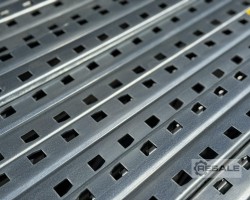 Maschine: SSI SCHäFER PR600 / P95: 2.200 x 850 mm Palettenregale