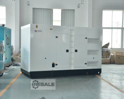 Maschine: IVECO 250 kVA / 200 kW Dieselgeneratoren