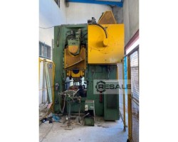 Maschine: KNUKLE Barnaul KB 8340 1000 T Gelenkpressen in Ein-bis Dreiständerausführung