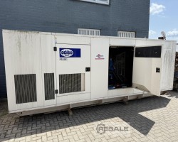 Maschine: PERKINS P550E1 Dieselgeneratoren