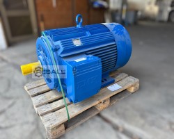 Maschine: EMK KHL 1G 3 15 M- 4B3E 3KR Elektromotor