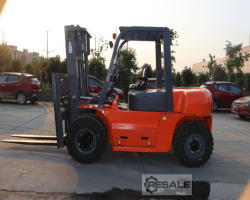 Maschine: KUBOTA Diesel 6T Gabelstapler