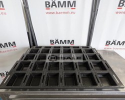 Maschine:   Backformen