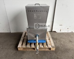 Maschine: HETHON 71 Trichter und Schneckenzuführung