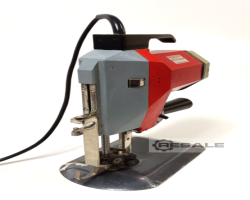 Maschine: KRAUS UND REICHERT KURIS KVS700 Stoßmessermaschine Stoffschneider Textil