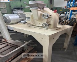 Maschine: HOSOKAWA ALPINE 250 UPZ Feinprallmühle 