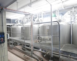 Maschine:  6.000 Liter Paddelmischer Rahm-/Sahnetank