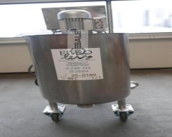 Maschine:  type D 63 F Mischbehälter