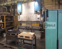 Maschine: DURMA CNC HAP 30300 CNC Abkantpressen