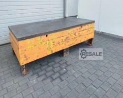 Maschine: VEB-DESSAU 3000 x 1500 x 185 Aufspannplatten