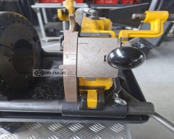 Maschine: REMS MAGNUM 4010 LT Rohrgewindeschneidmaschine