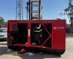 Maschine: HYUNDAI 220 kVA / 176 kW Dieselgeneratoren