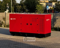 Maschine: HYUNDAI 305 kVA / 244 kW Dieselgeneratoren