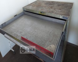 Maschine: BOTT  Rollengelagerter Schubladenschrank