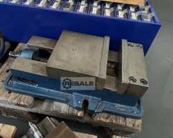 Maschine:   Schraubstöcke