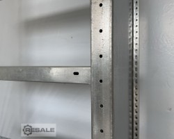 Maschine: META CLIP 2.475 x 435mm Fachbodenregale