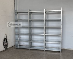 Maschine: META CLIP 2.475 x 435mm Fachbodenregale