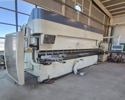 Maschine: JORDI PHE-30180 CNC Abkantpressen