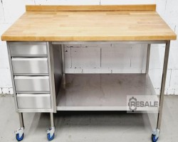 Maschine: KöHLER AT 2000 Arbeitstische