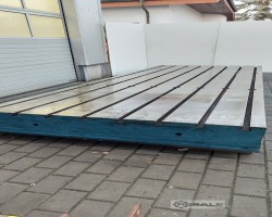 Maschine:  5500 x 2000 x 350 Aufspannplatten