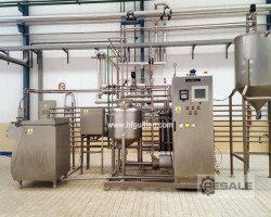 Maschine: APV PASTEURIZATION SYSTEM 1000 L/H Plattenwärmetauscher