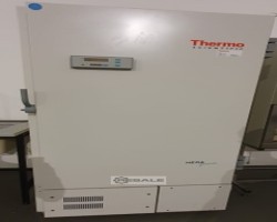 Maschine: THERMO SCIENTIFIC HeraFreeze HFU Ultra-Tiefkühlschrank