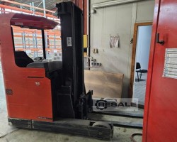 Maschine: BT RR B2 Schubmaststapler
