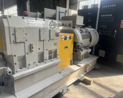 Maschine: TOSHIBA 58/40 Doppelschneckenextruder