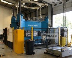 Maschine: KRAUSS MAFFEI FT MX 600ton Mould Carrier Hydraulische Pressen