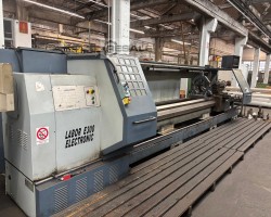 Maschine: LABOR E 300 max turning length 5000 Drehmaschine