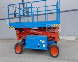 Maschine: UPRIGHT SL26SL Gelände Scherenarbeitsbühne mit Neigungsausgleich